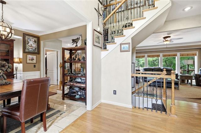 23536 W 73rd Terrace, Shawnee, KS 66227