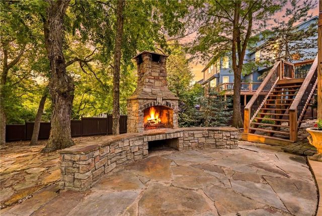 23536 W 73rd Terrace, Shawnee, KS 66227