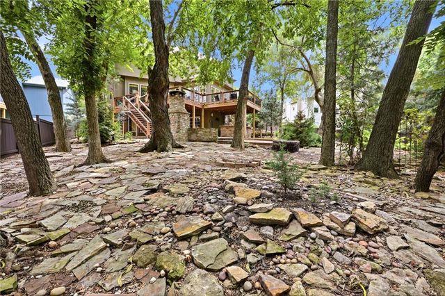 23536 W 73rd Terrace, Shawnee, KS 66227