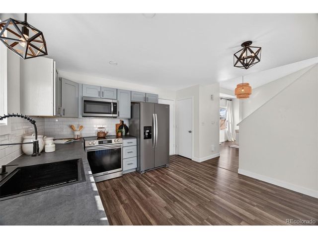 4252 S Ireland Ct, Aurora, CO 80013