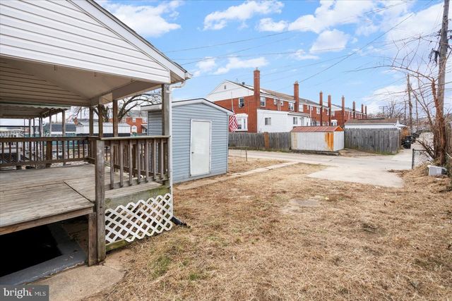 8411 KAVANAGH RD, Baltimore, MD 21222