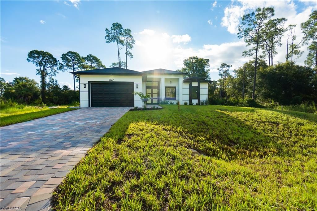 327 Lownde AVE S, LEHIGH ACRES, FL 33974 — photo 2