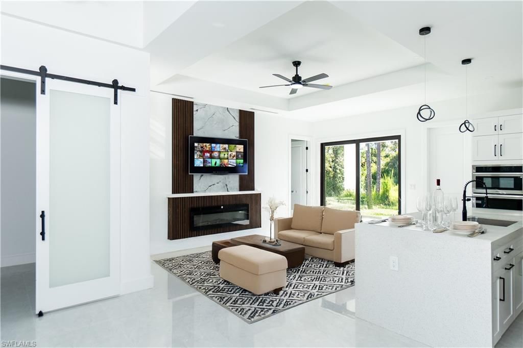 327 Lownde AVE S, LEHIGH ACRES, FL 33974 — photo 4