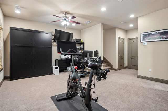 835 Rockingham Drive, Irving, TX 75063
