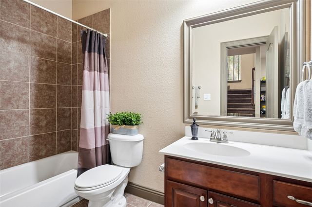 835 Rockingham Drive, Irving, TX 75063
