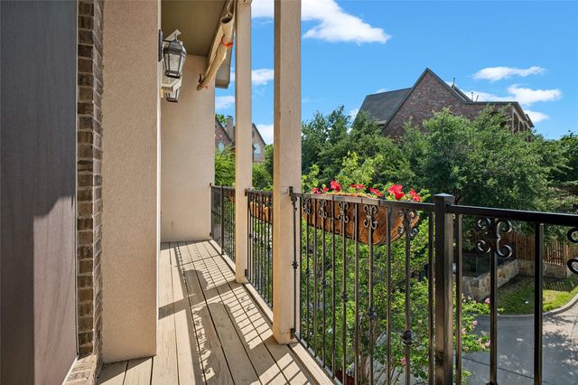 835 Rockingham Drive, Irving, TX 75063