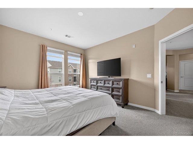 10184 Park Meadows Dr 1205, Lone Tree, CO 80124