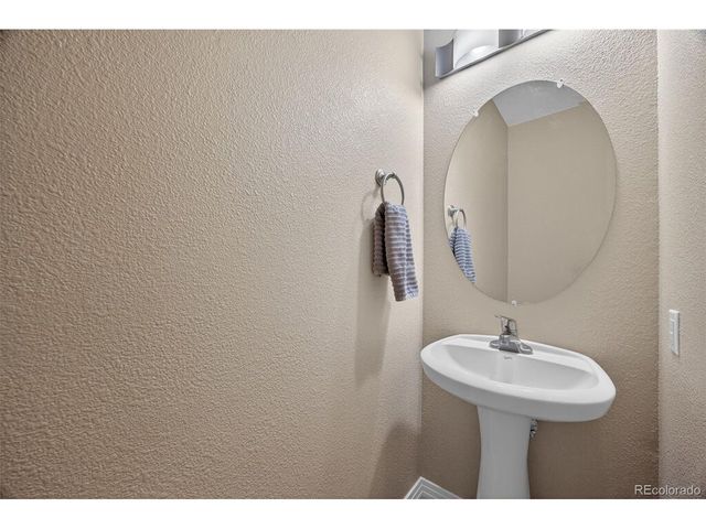 10184 Park Meadows Dr 1205, Lone Tree, CO 80124