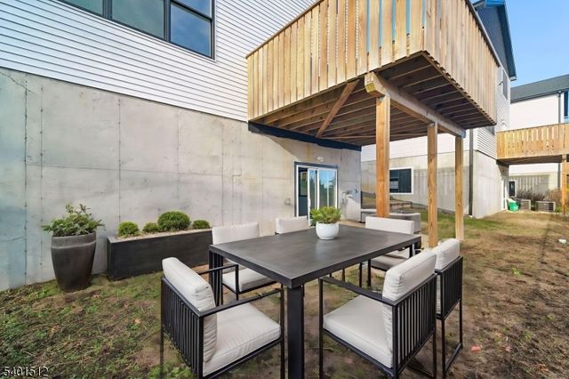 19 Mountain Ave, Mahwah Twp., NJ 07430