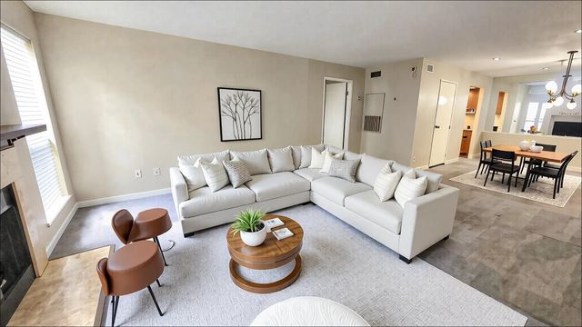 7400 Bellerive Drive 1605, Houston, TX 77036