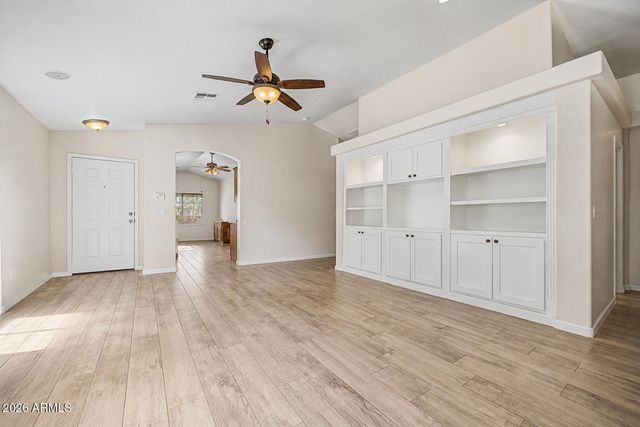 6525 S 43RD Drive, Laveen, AZ 85339