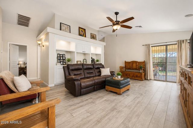 6525 S 43RD Drive, Laveen, AZ 85339