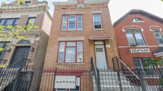 2821 W 25th Street 2F, Chicago, IL 60623