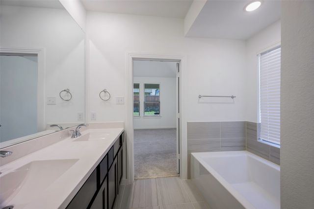 3937 Ford Drive, Crandall, TX 75114