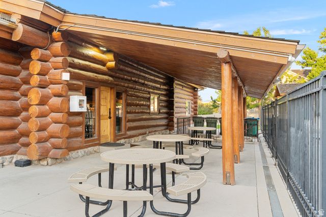 2464 W 2400 N, Lehi, UT 84043