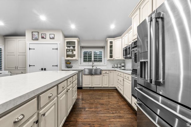 2464 W 2400 N, Lehi, UT 84043