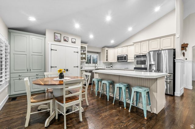 2464 W 2400 N, Lehi, UT 84043