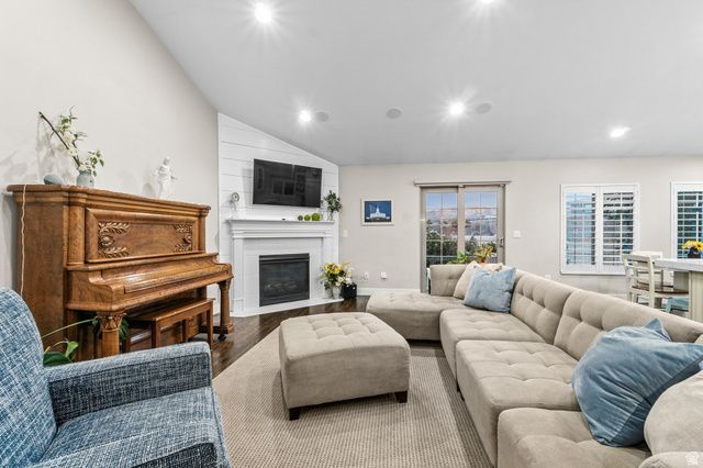 2464 W 2400 N, Lehi, UT 84043