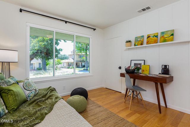 1831 E Calaveras Street, Altadena, CA 91001