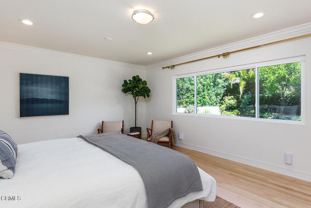 1831 E Calaveras Street, Altadena, CA 91001