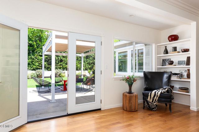 1831 E Calaveras Street, Altadena, CA 91001