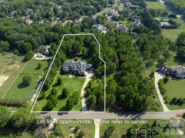 9809 Saddle Avenue, Waxhaw, NC 28173