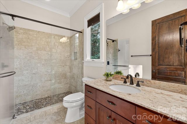 9809 Saddle Avenue, Waxhaw, NC 28173