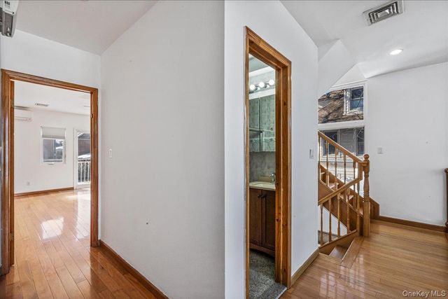 157-40 9th Avenue, Beechhurst, NY 11357