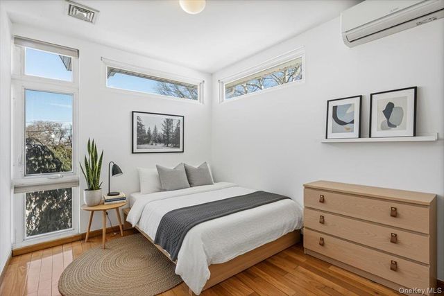 157-40 9th Avenue, Beechhurst, NY 11357