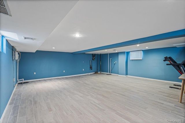 157-40 9th Avenue, Beechhurst, NY 11357