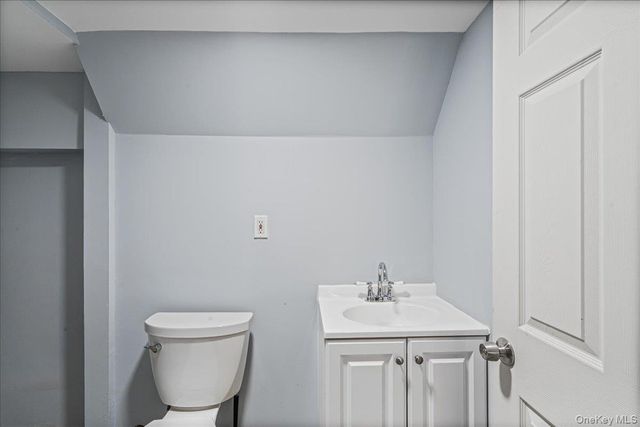 157-40 9th Avenue, Beechhurst, NY 11357