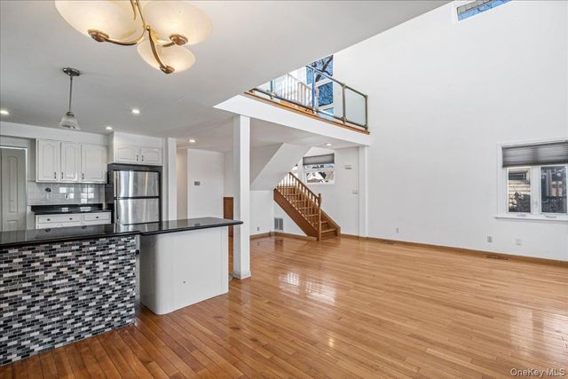 157-40 9th Avenue, Beechhurst, NY 11357