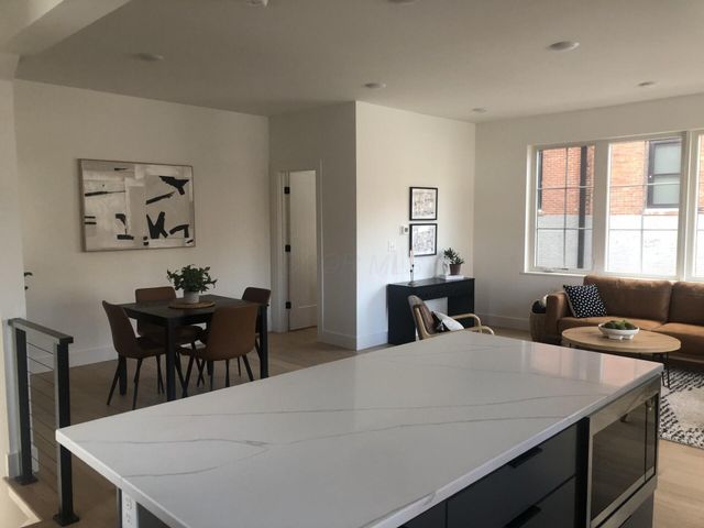 106 E Lafayette Street, Columbus, OH 43215