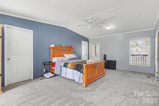 2171 Brantley Creek Drive, Kannapolis, NC 28083