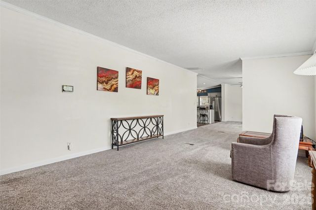 2171 Brantley Creek Drive, Kannapolis, NC 28083