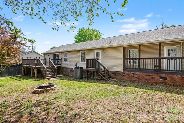 2171 Brantley Creek Drive, Kannapolis, NC 28083