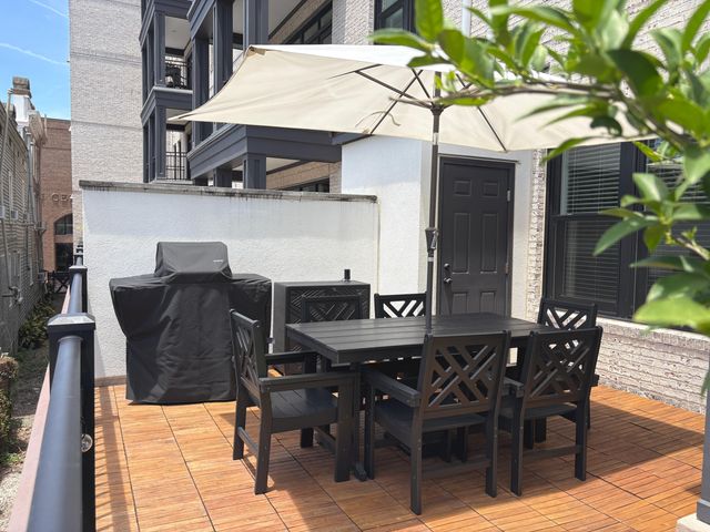 21 George Street 105, Charleston, SC 29401