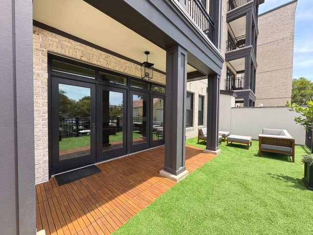 21 George Street 105, Charleston, SC 29401