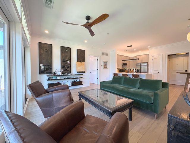 21 George Street 105, Charleston, SC 29401