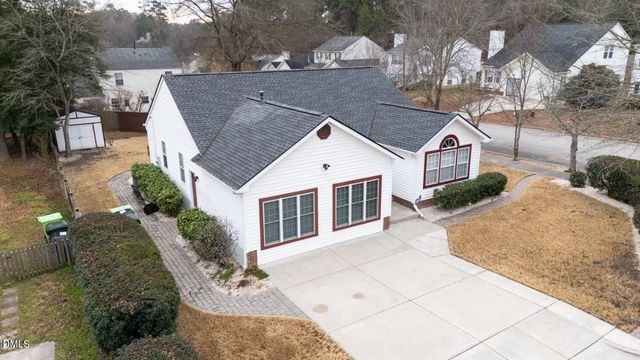 6900 Glenroy Court, Raleigh, NC 27616