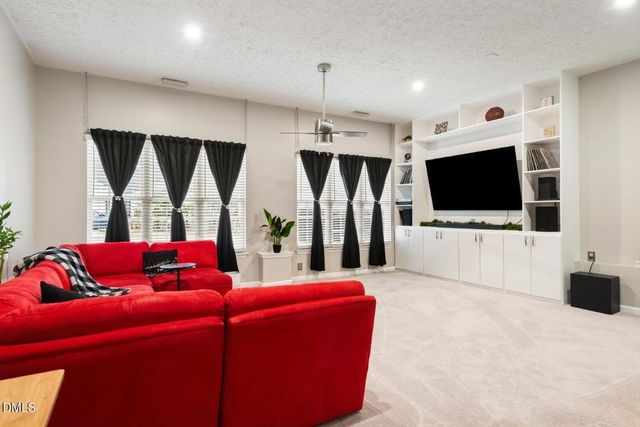 6900 Glenroy Court, Raleigh, NC 27616