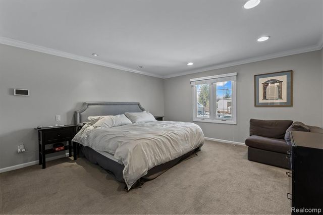 1839 Argosy Court, Bloomfield Hills, MI 48302