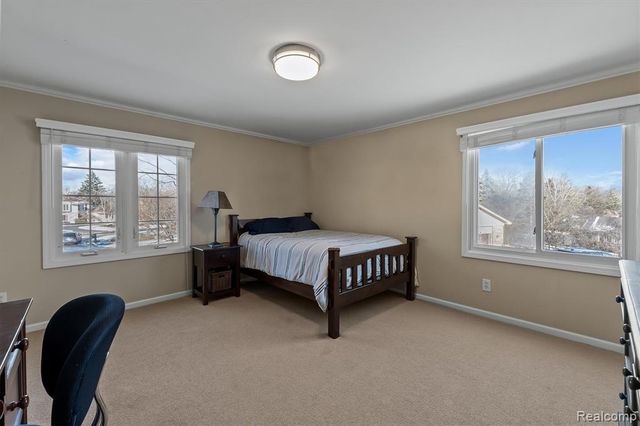 1839 Argosy Court, Bloomfield Hills, MI 48302