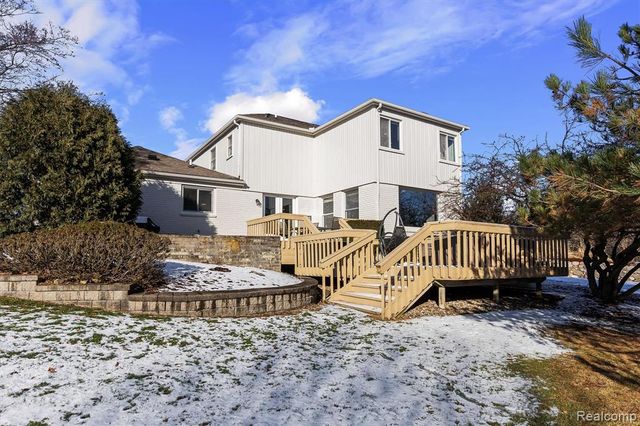 1839 Argosy Court, Bloomfield Hills, MI 48302