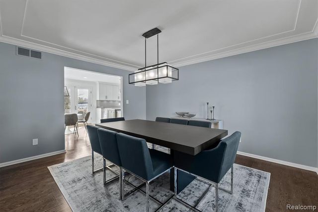 1839 Argosy Court, Bloomfield Hills, MI 48302