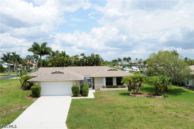 3603 SE 18th PL, Cape Coral, FL 33904