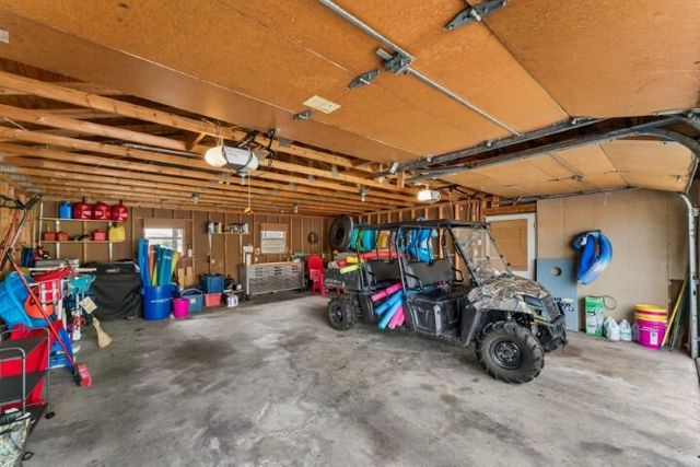 1304 Breezy Point Lane, Kimberling City, MO 65686