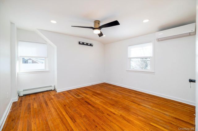 5 Prospect Street, Glen Head, NY 11545