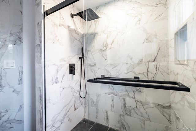 5 Prospect Street, Glen Head, NY 11545