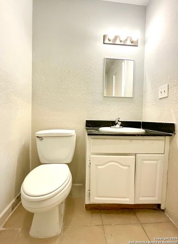 7237 Glen Bay, San Antonio, TX 78239